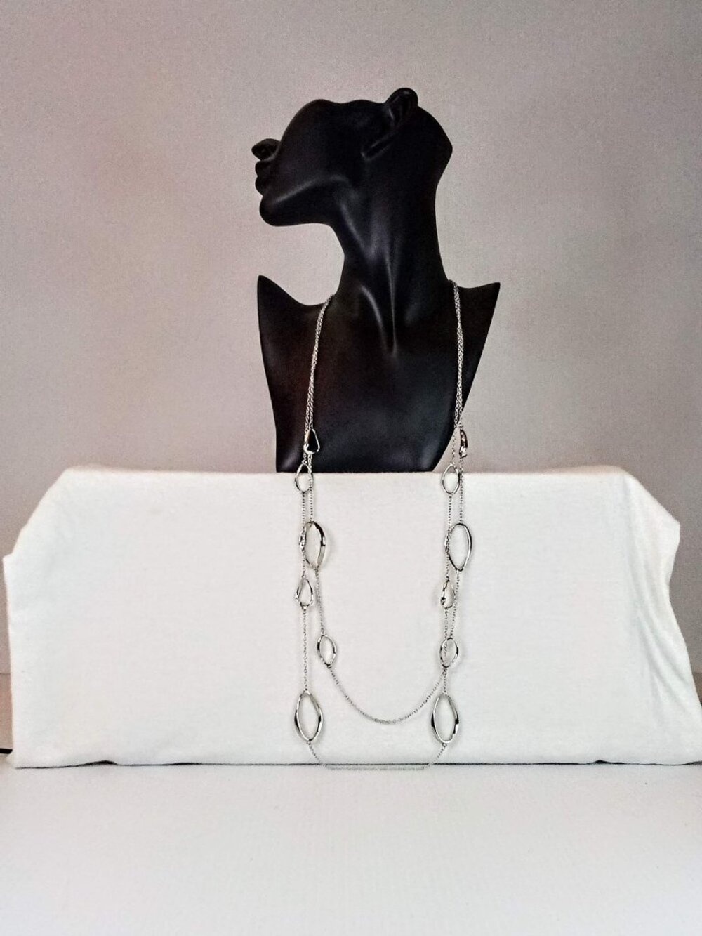 New Silver Oval Long Necklace